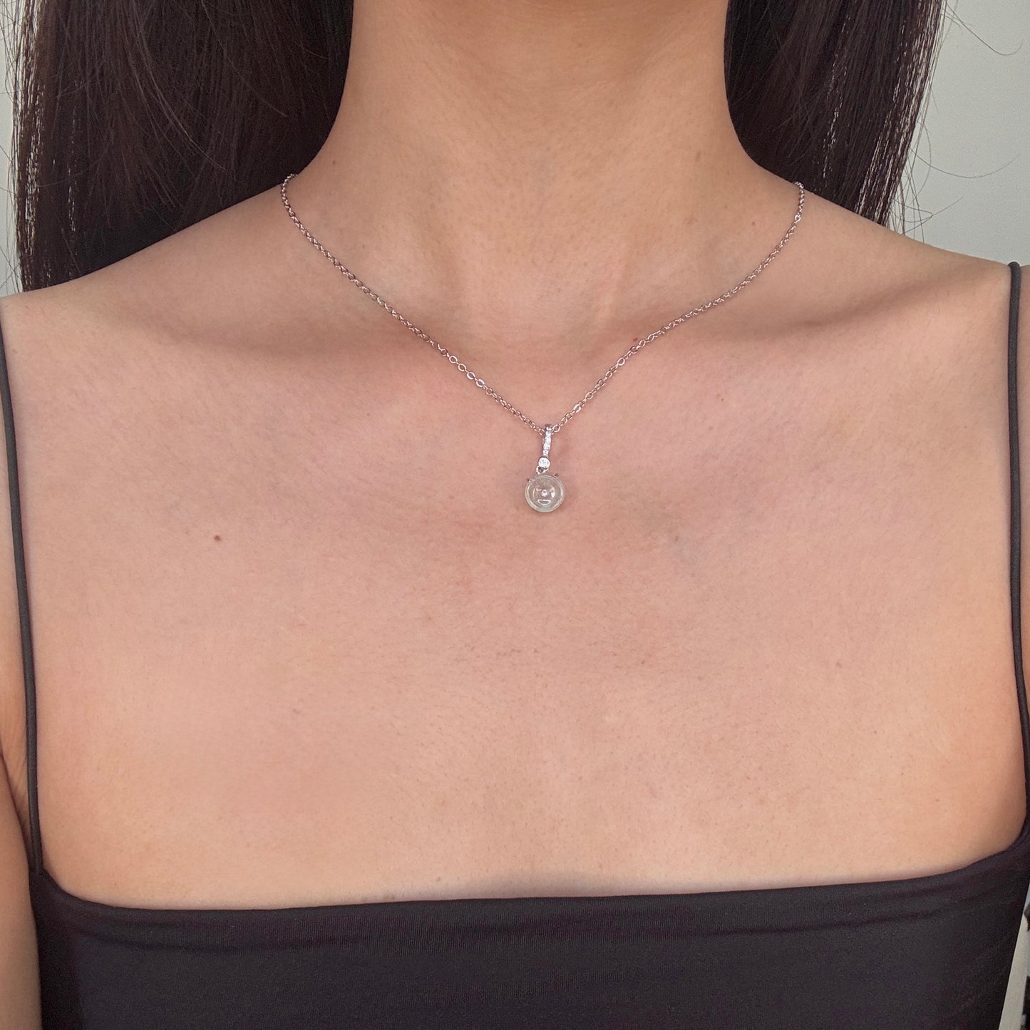 Ān Jadeite Necklace- Icy Green