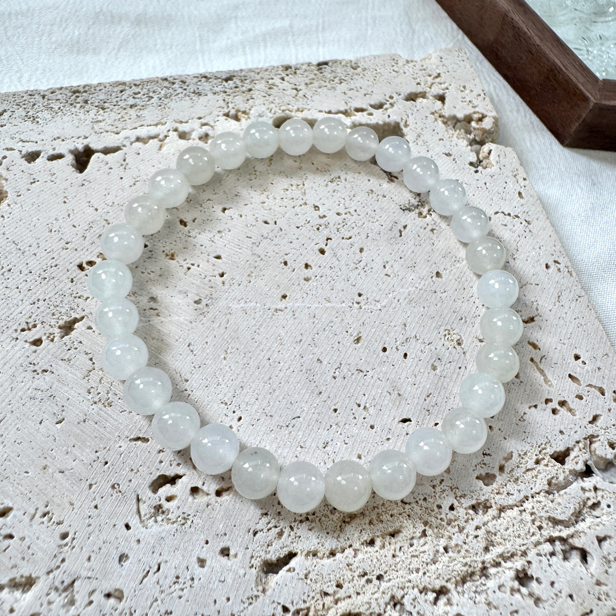 STAPLE | Glowy Jadeite Beaded Bracelet