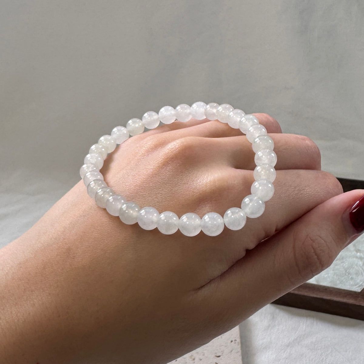 STAPLE | Glowy Jadeite Beaded Bracelet
