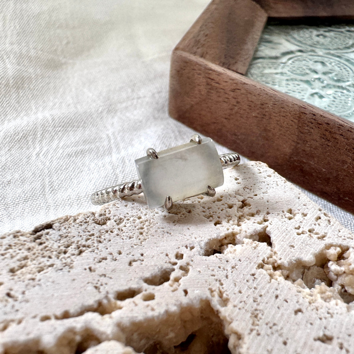 STAPLE | East-West Jadeite Ring (I)