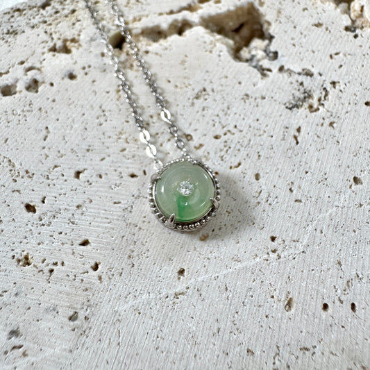 STAPLE |  Petite Jadeite Doughnut Necklace (Green III)