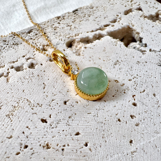 STAPLE |  Minimalist Jadeite Round Necklace (Green)