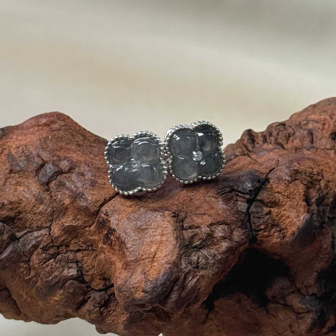 Osmanthus Jadeite Earrings- Midi