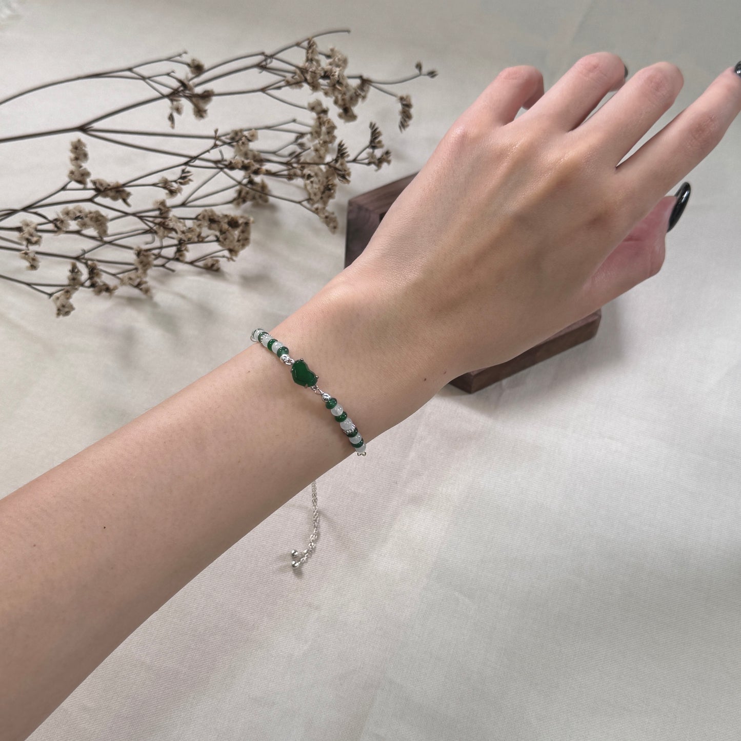 Heart Jadeite Bracelet