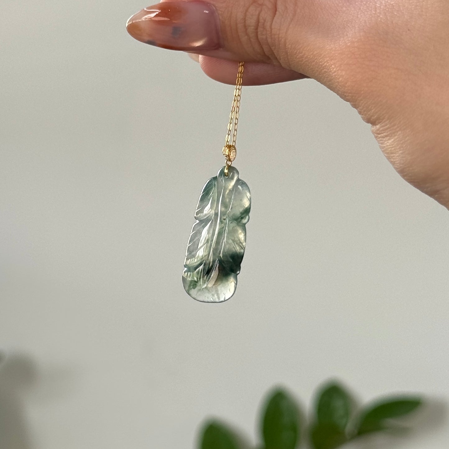 18k Gold Feather Jadeite Pendant