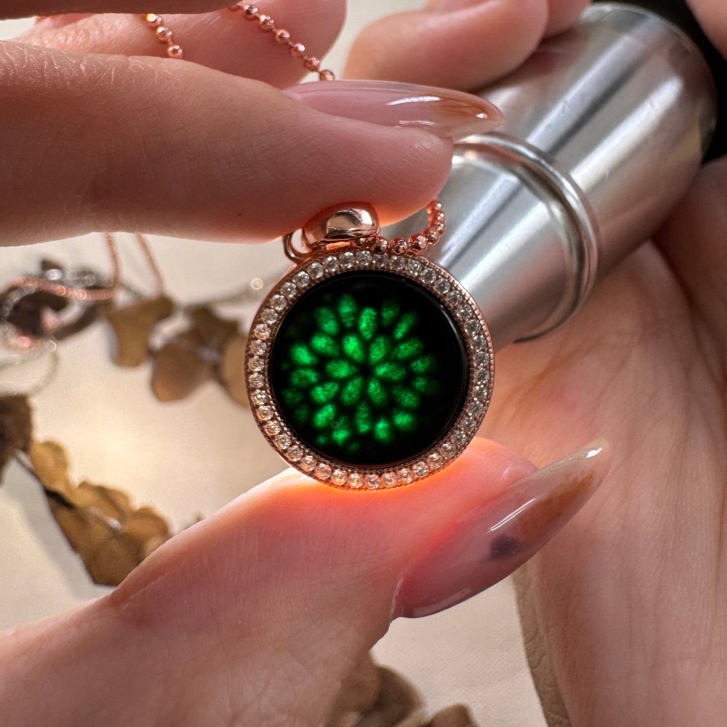 Round Omphacite Jadeite Necklace (01)