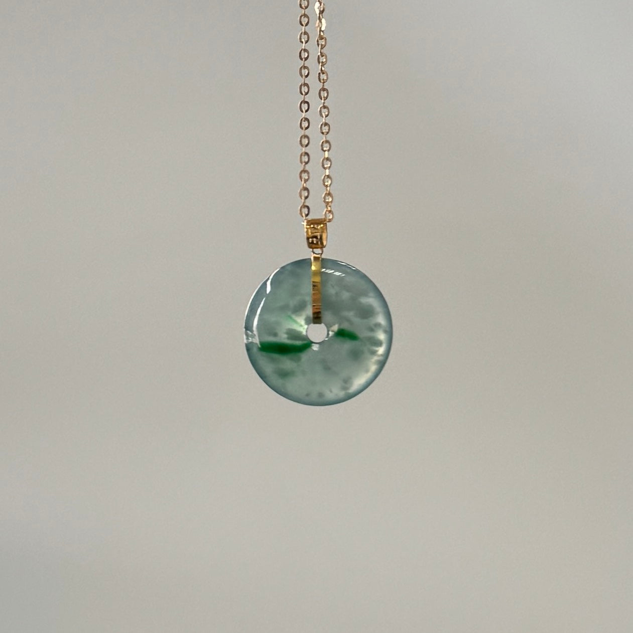18k Gold Doughnut Jadeite Pendant