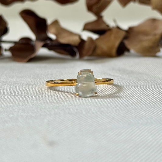 18k Gold Hulu Jadeite Ring (01)