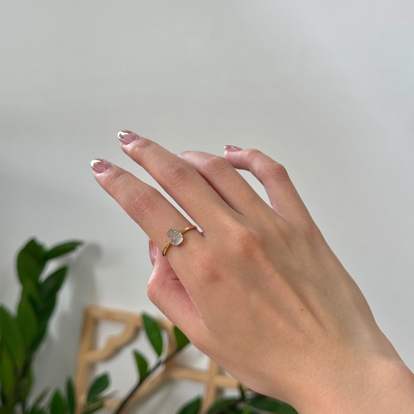 18k Gold Hulu Jadeite Ring (01)
