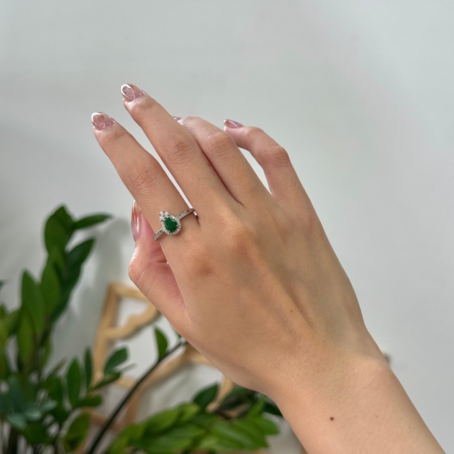 Li Jadeite Ring (1)