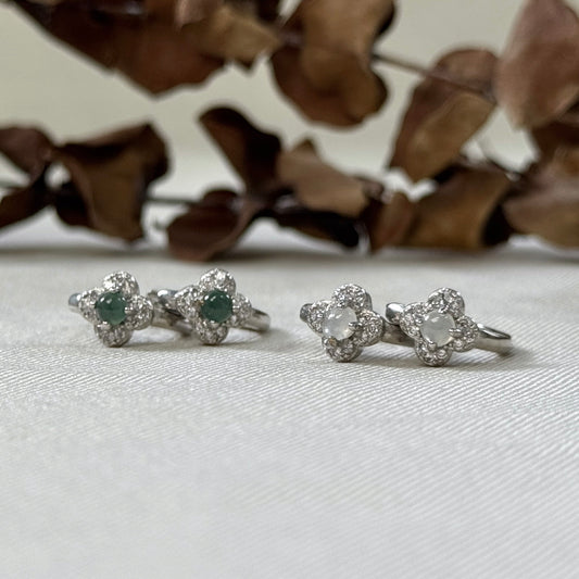 Dainty Clover Jadeite Huggies