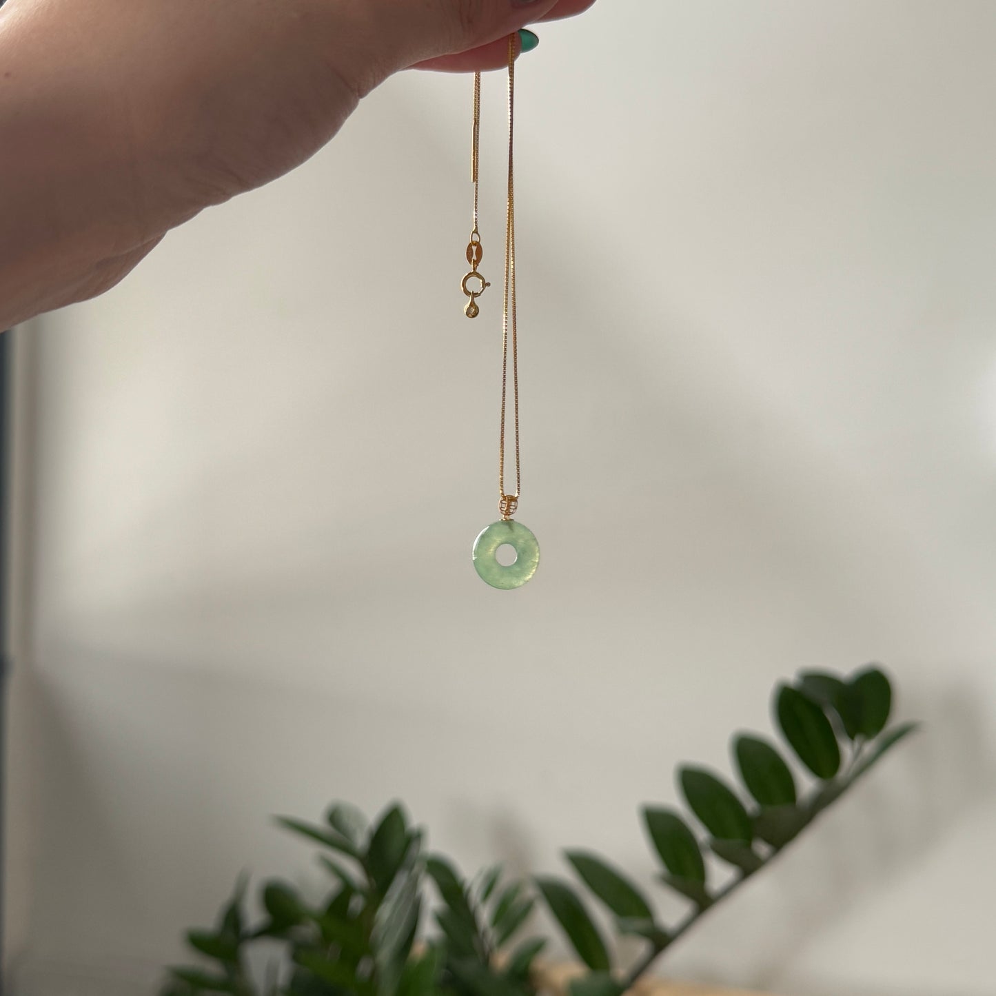 18k Green Jadeite Bagel Pendant