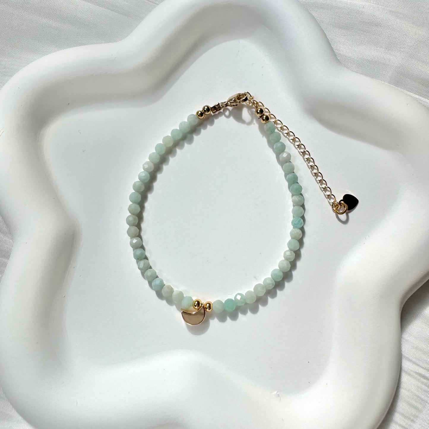 DAINTY CRYSTAL BRACELETS