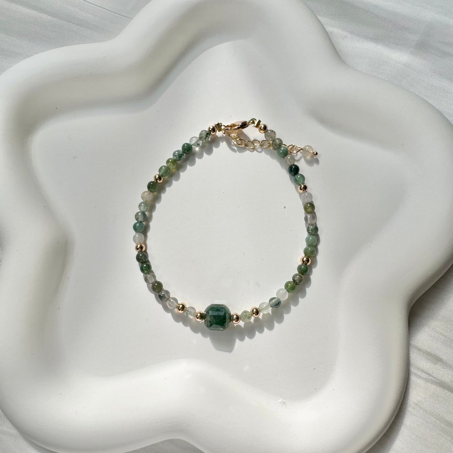 DAINTY CRYSTAL BRACELETS