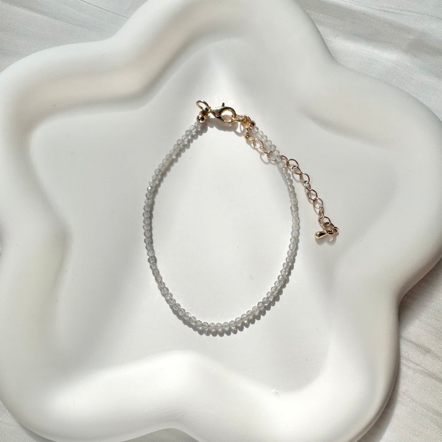 DAINTY CRYSTAL BRACELETS