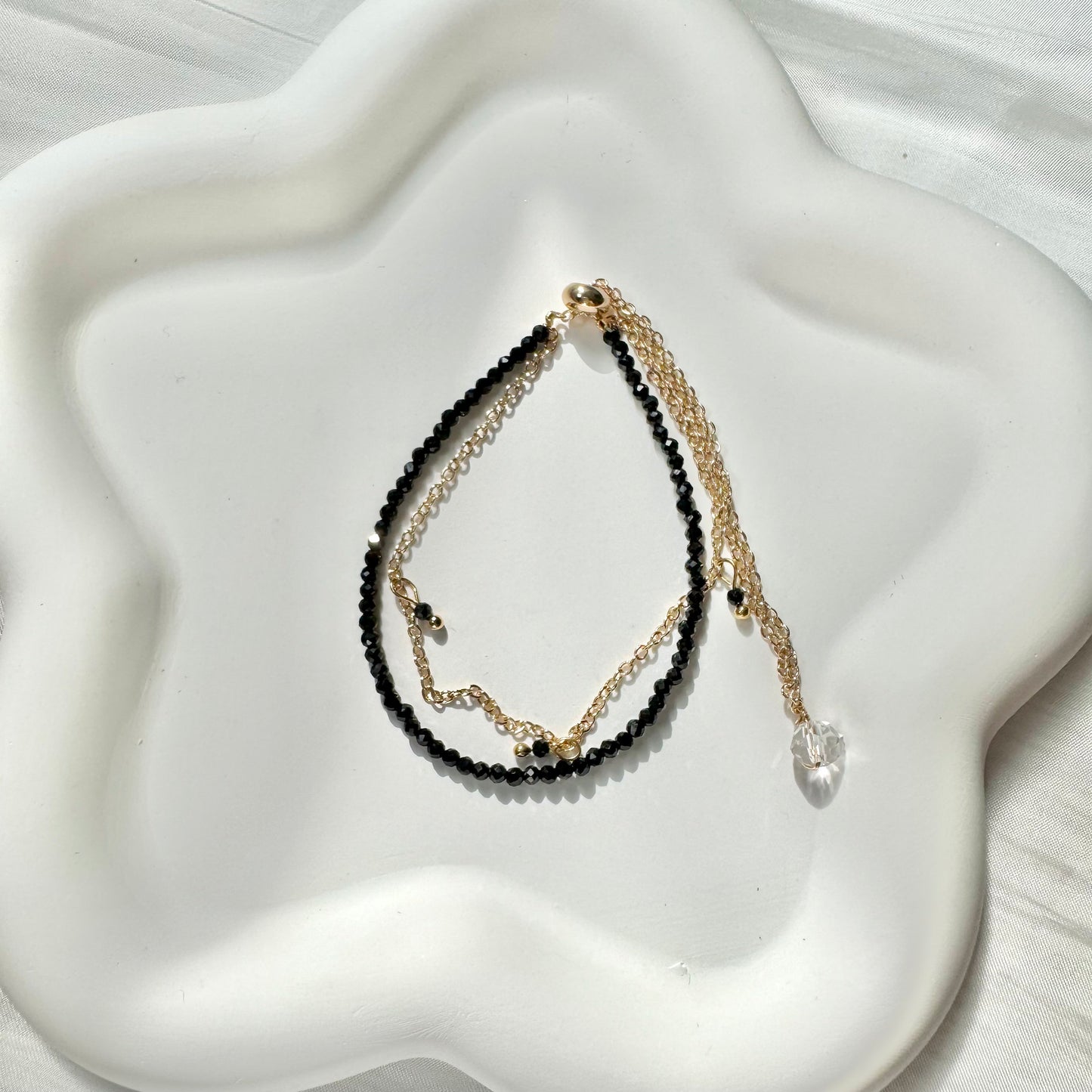 DAINTY CRYSTAL BRACELETS