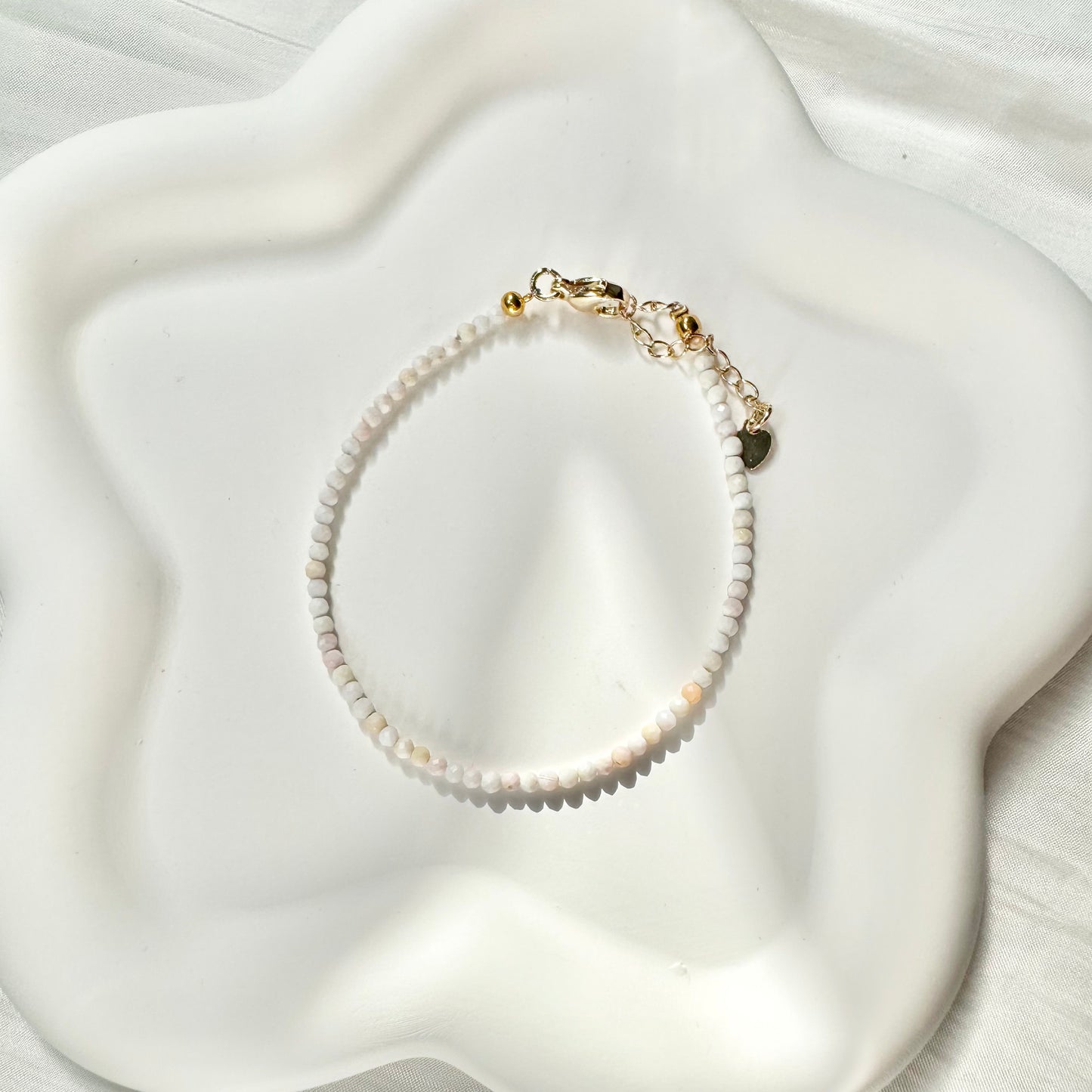 DAINTY CRYSTAL BRACELETS