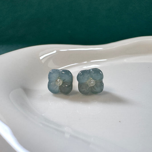 Bloom I Jadeite Earstuds