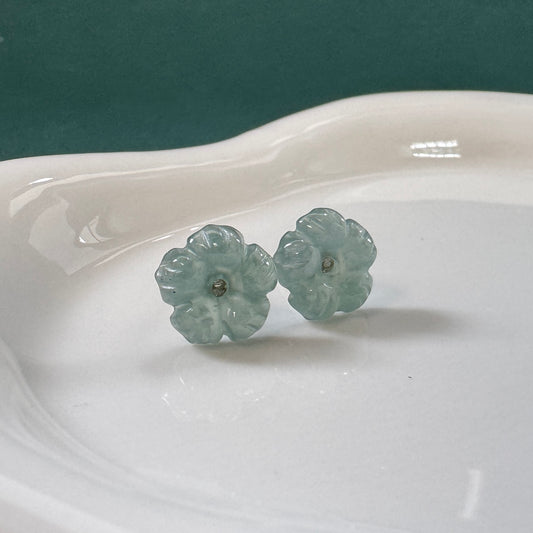 Bloom IV Jadeite Earstuds