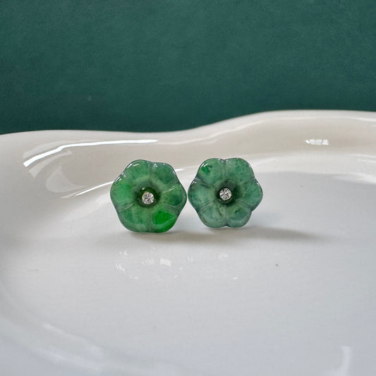 Bloom V Jadeite Earstuds