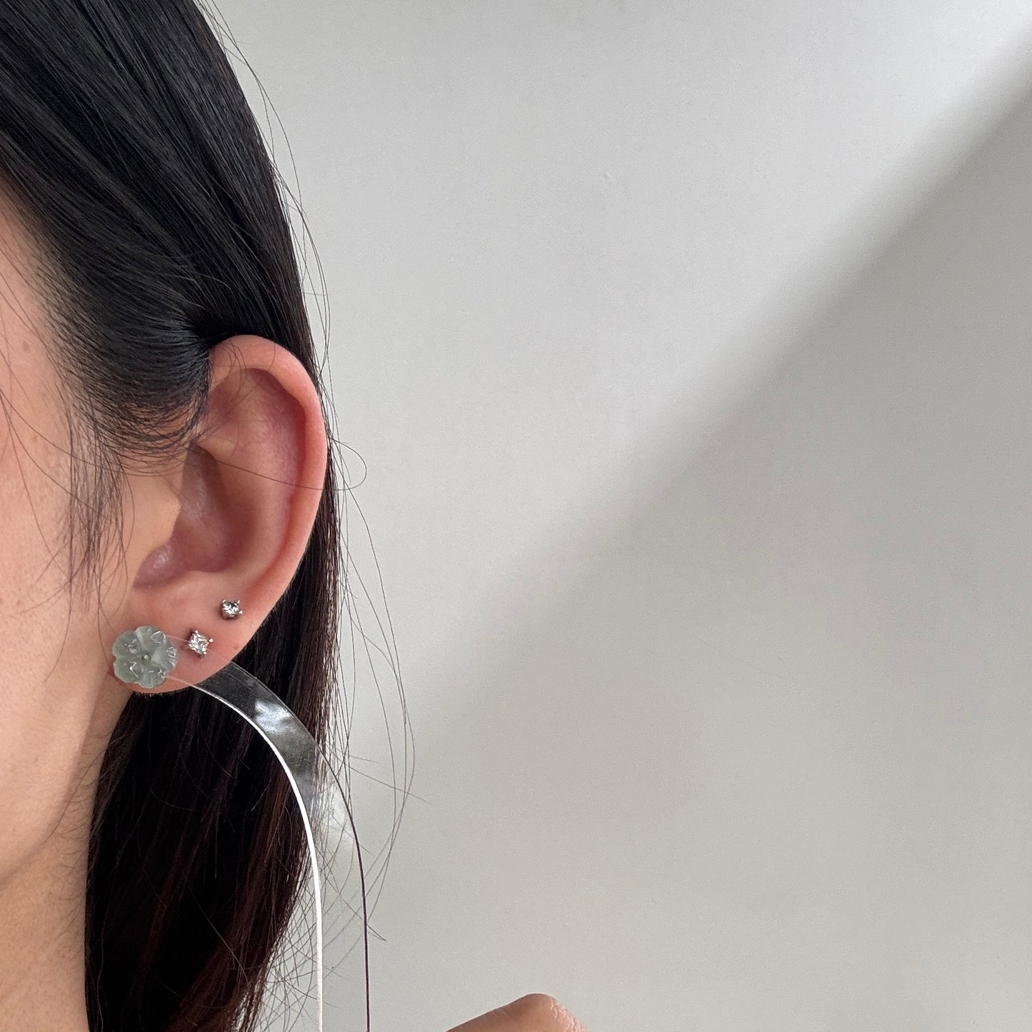 Bloom IV Jadeite Earstuds