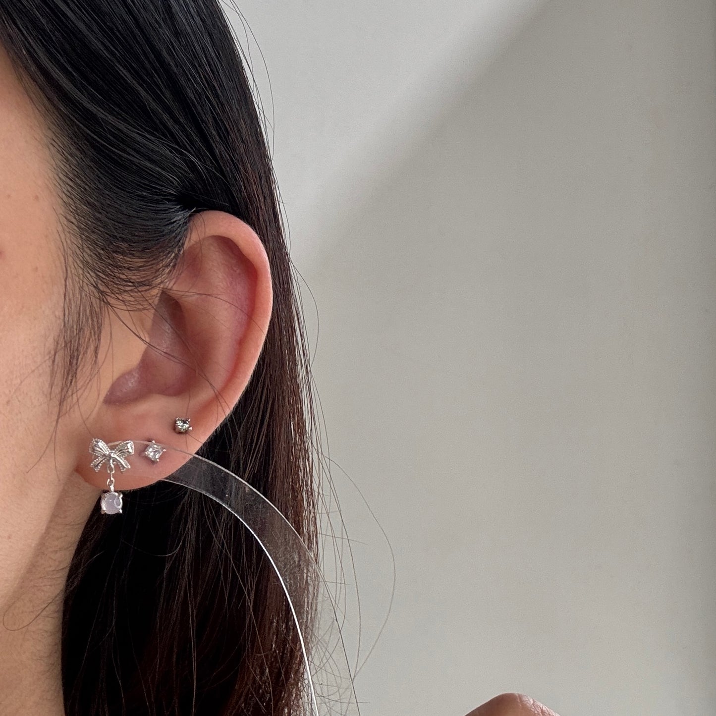 Ribbon Jadeite Earstuds