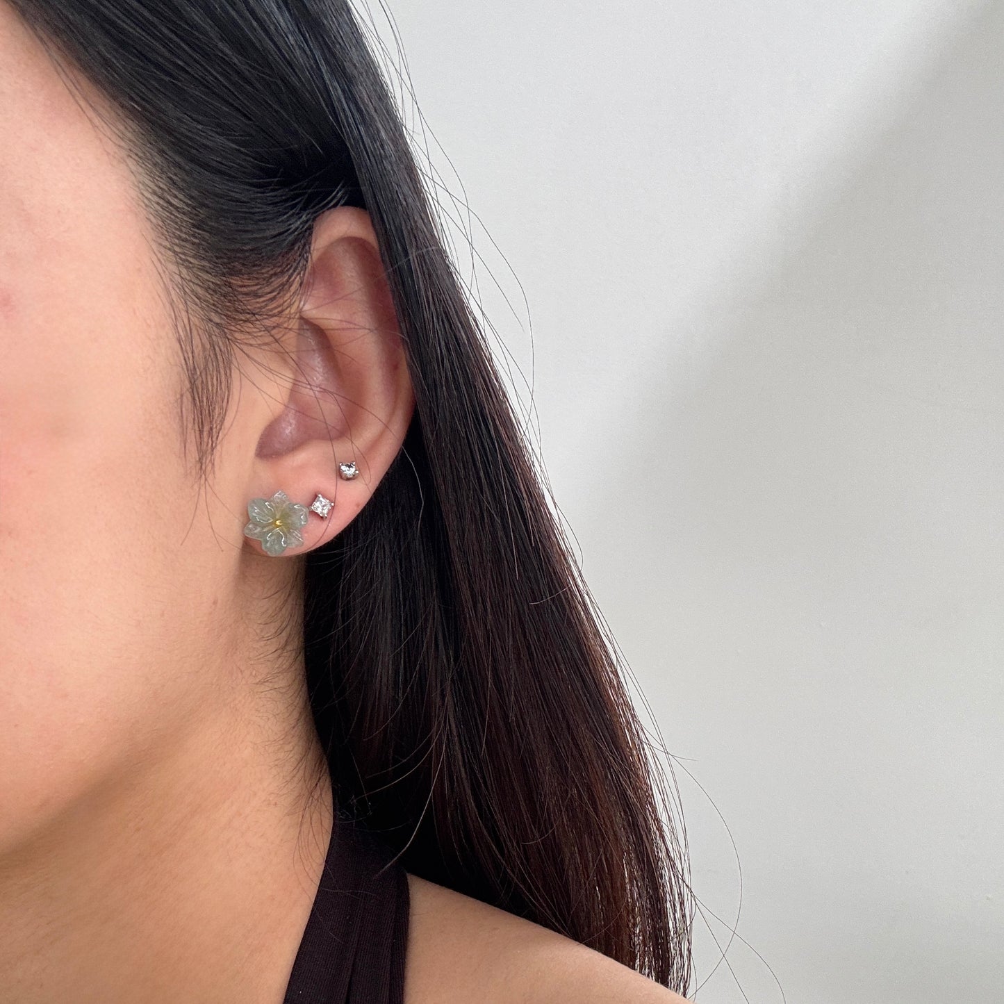 Bloom III Jadeite Earstuds