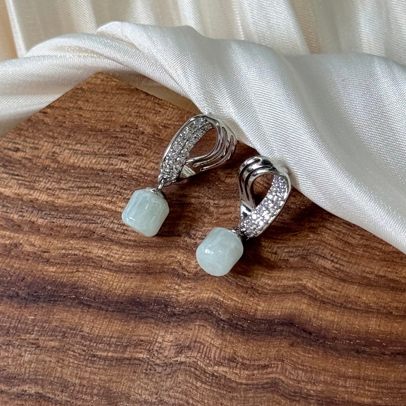 Helix Jadeite Drop Earstuds