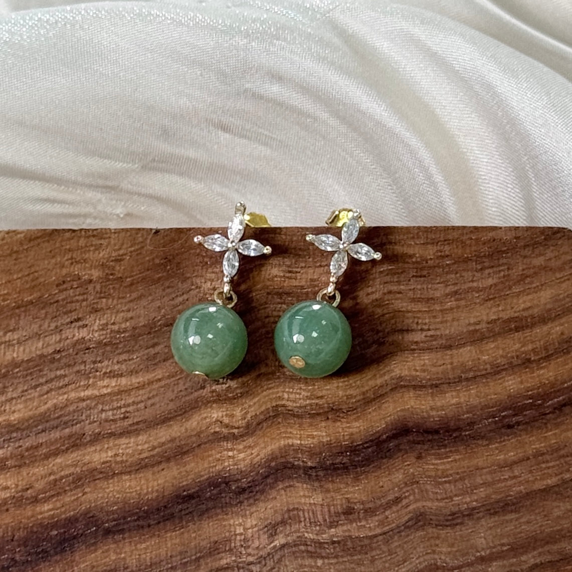 Petal Jadeite Drop Earstuds