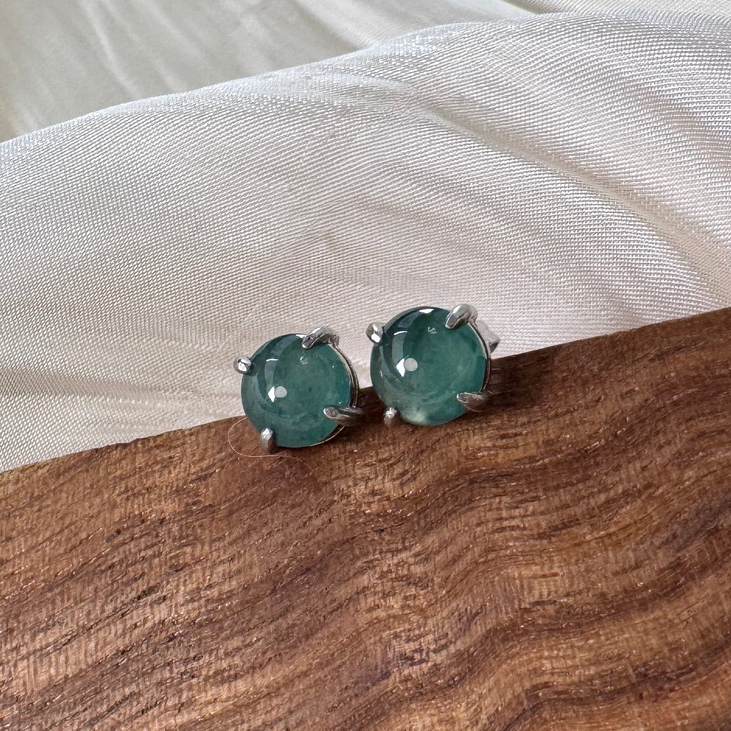 Staple Jadeite Earstuds | Blue