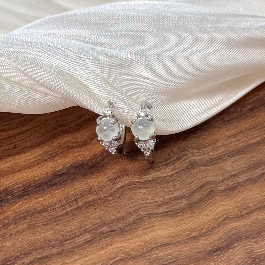 Clair Jadeite Huggies