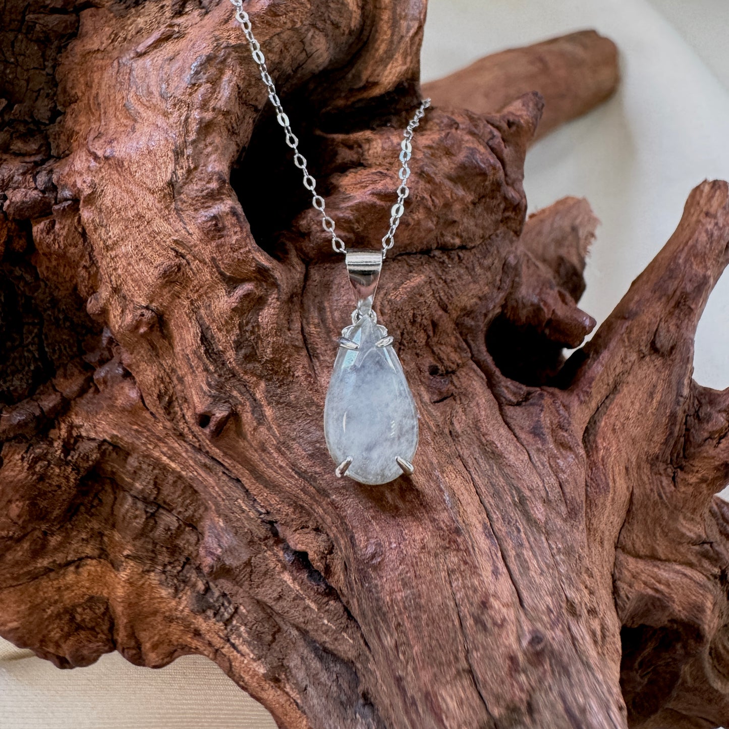 BLANC | Teardrop Jadeite Necklace