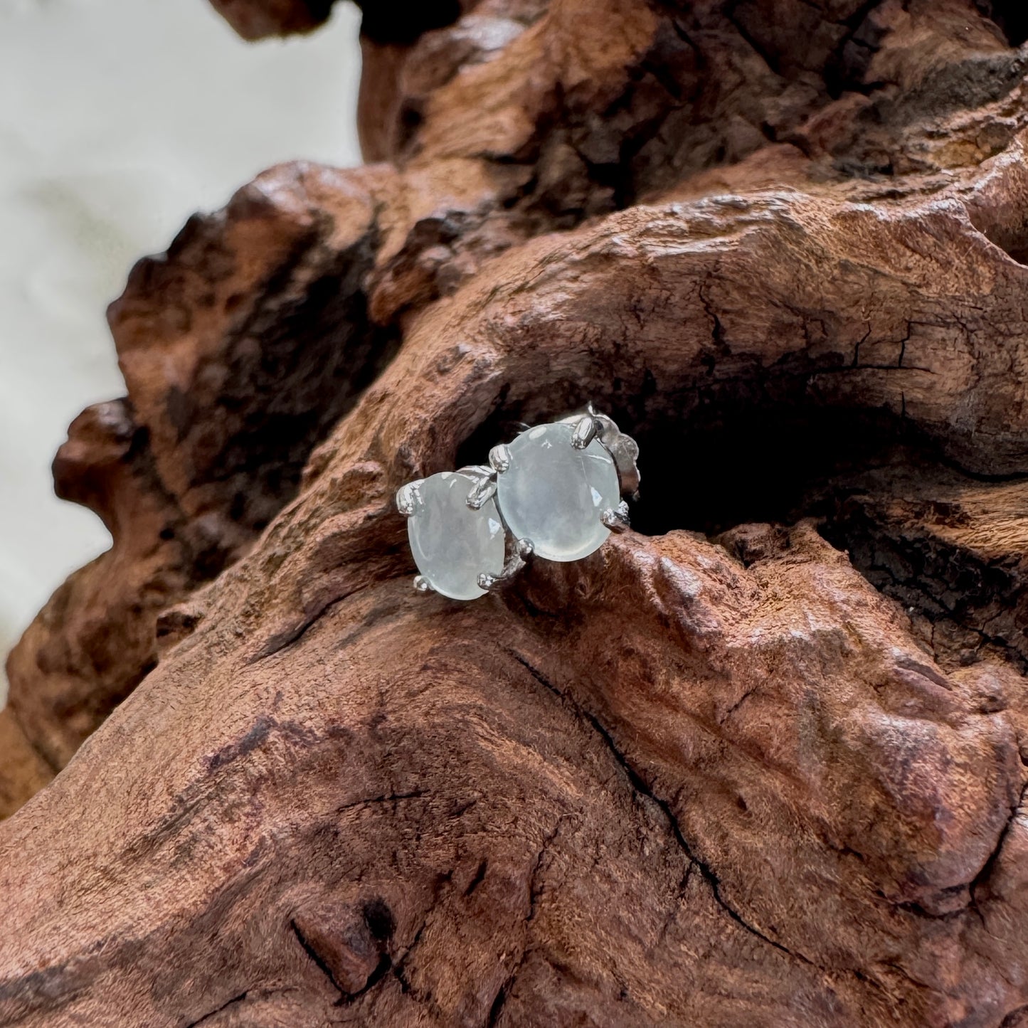 BLANC | Basic Jadeite Earstuds