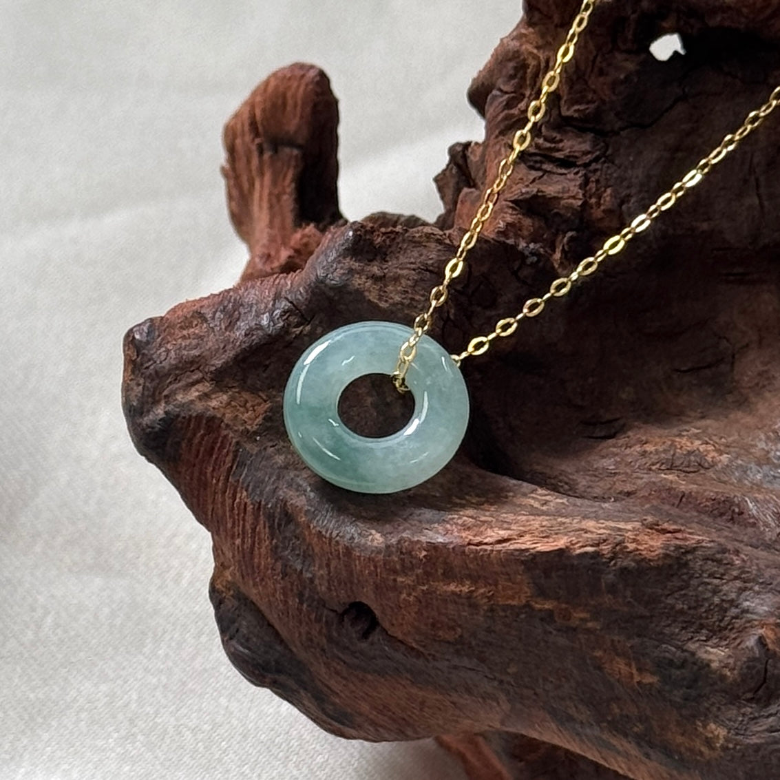 PIAOHUA | Bagel Jadeite Necklace 03