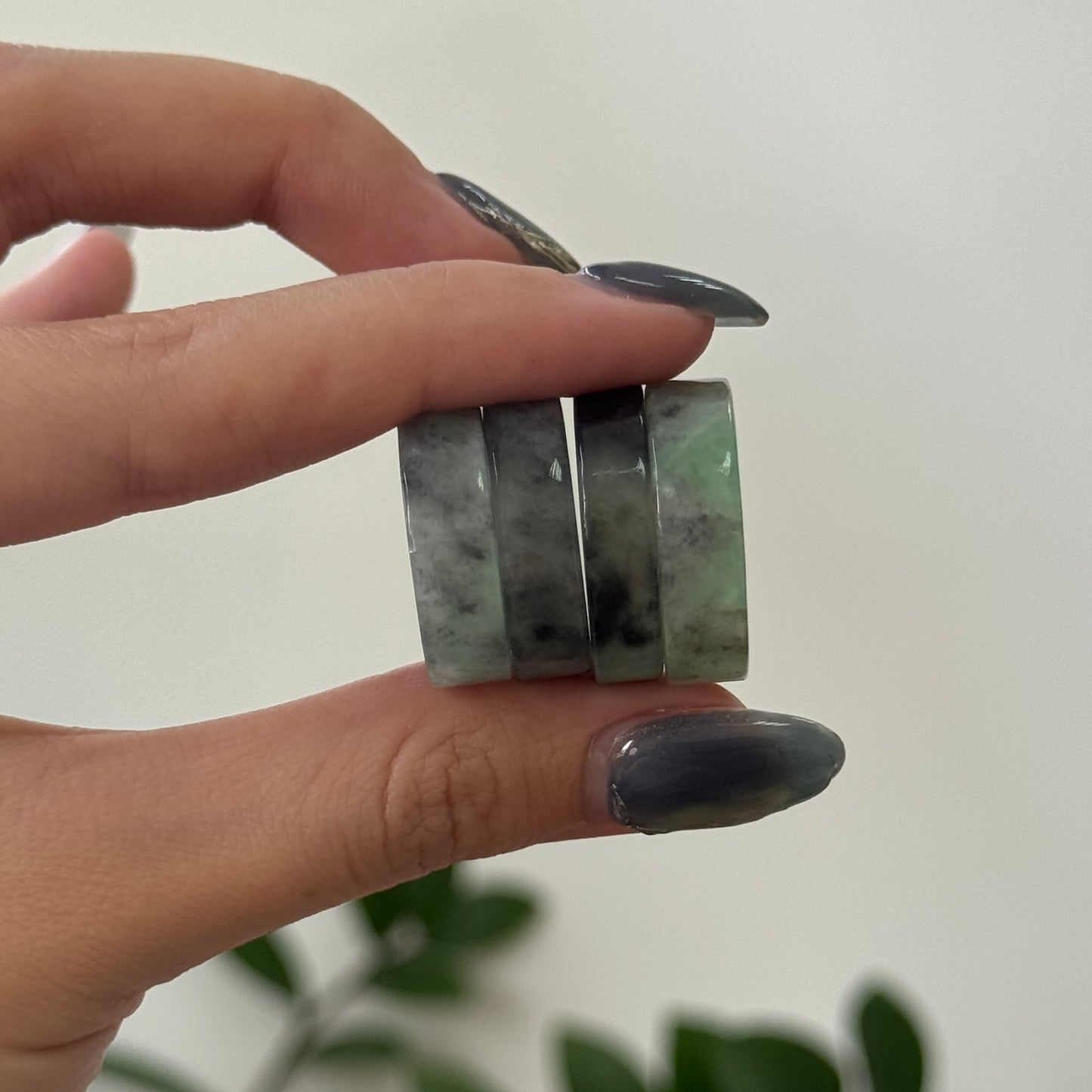 MÒ | Grey Square Jadeite Ring