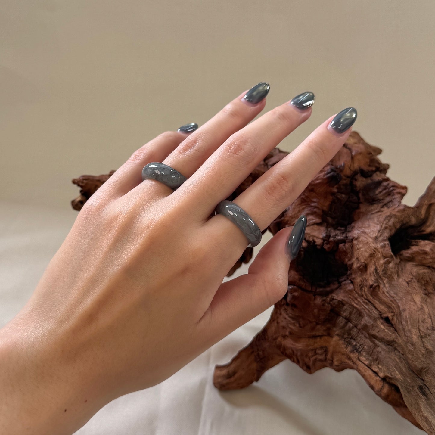 MÒ | Grey Jadeite Ring