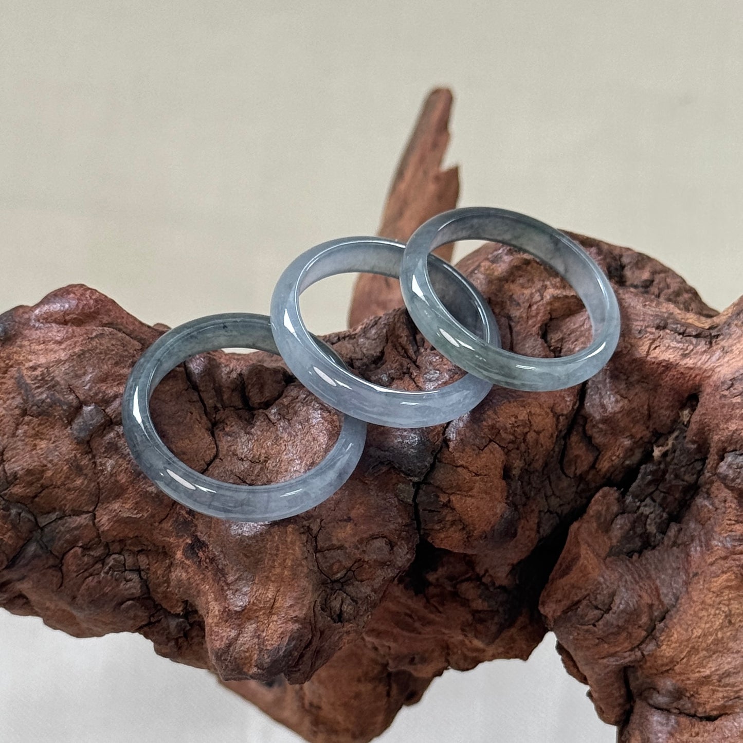 MÒ | Ash-Purple Jadeite Ring