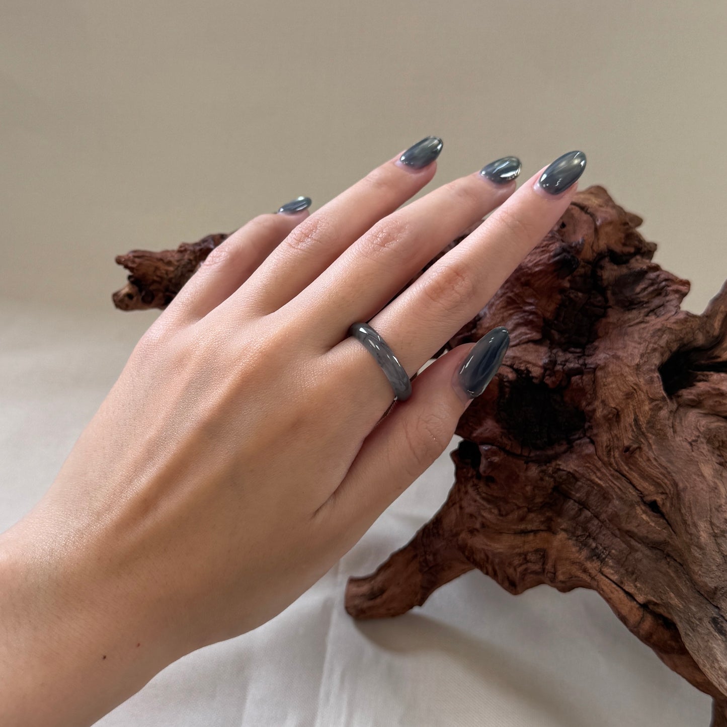 MÒ | Ash-Purple Jadeite Ring