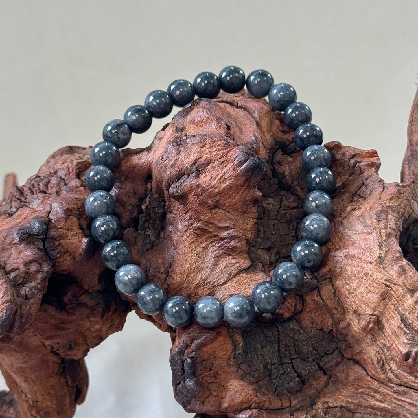 MÒ | Grey Beaded Jadeite Bracelet