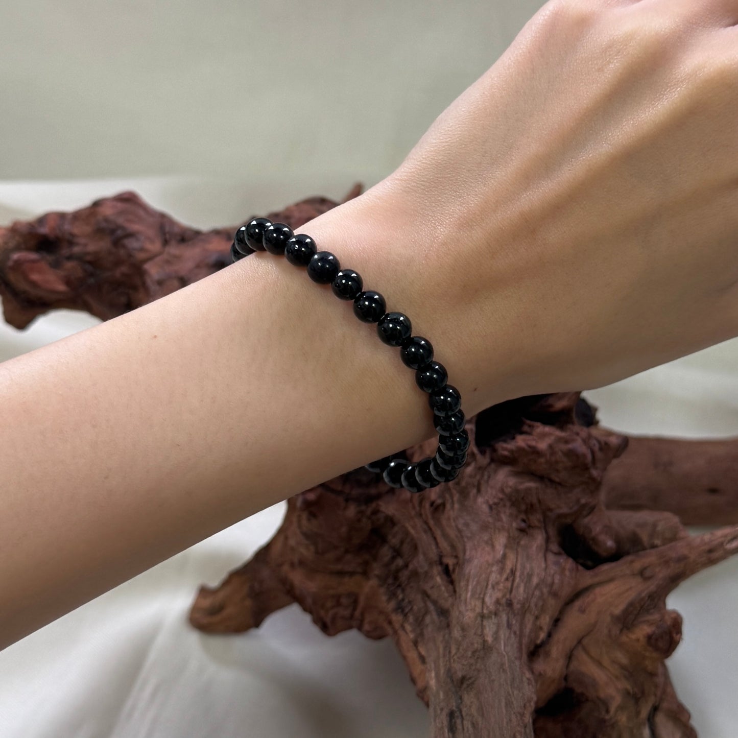 MÒ | Black Beaded Jadeite Bracelet II
