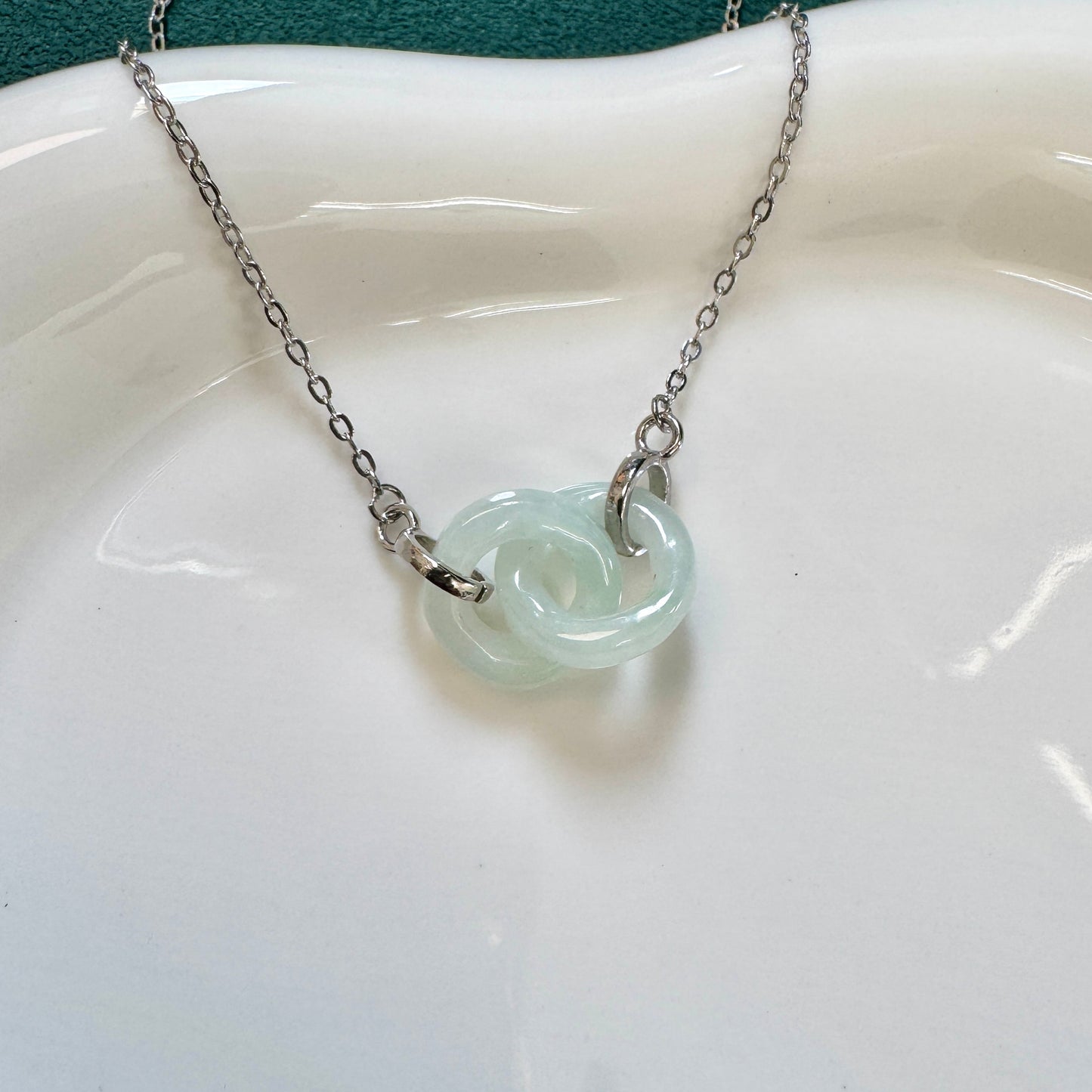 FOR HER | Interlocked Jadeite Necklace