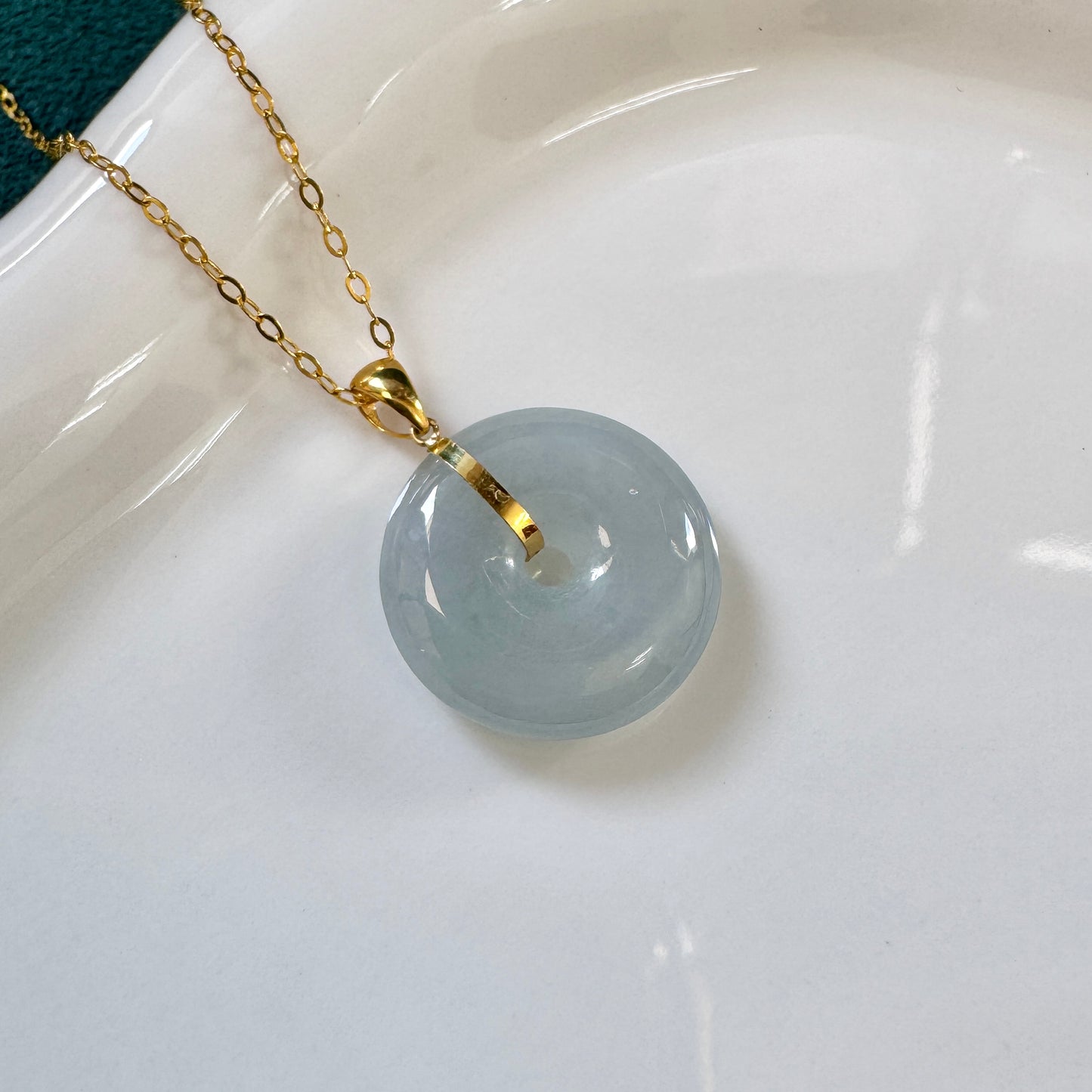FOR HER | 18k Gold Blue Jadeite Doughnut Pendant (YG)