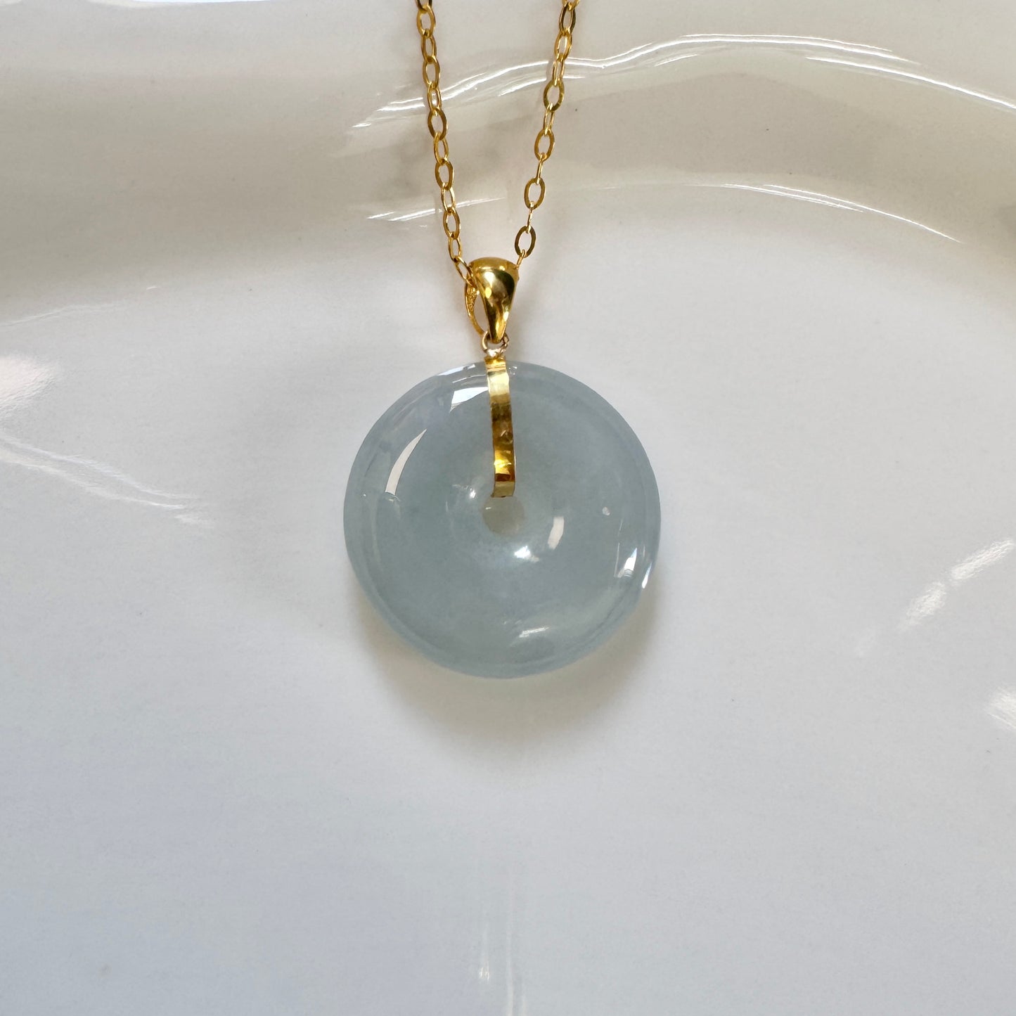 FOR HER | 18k Gold Blue Jadeite Doughnut Pendant (YG)
