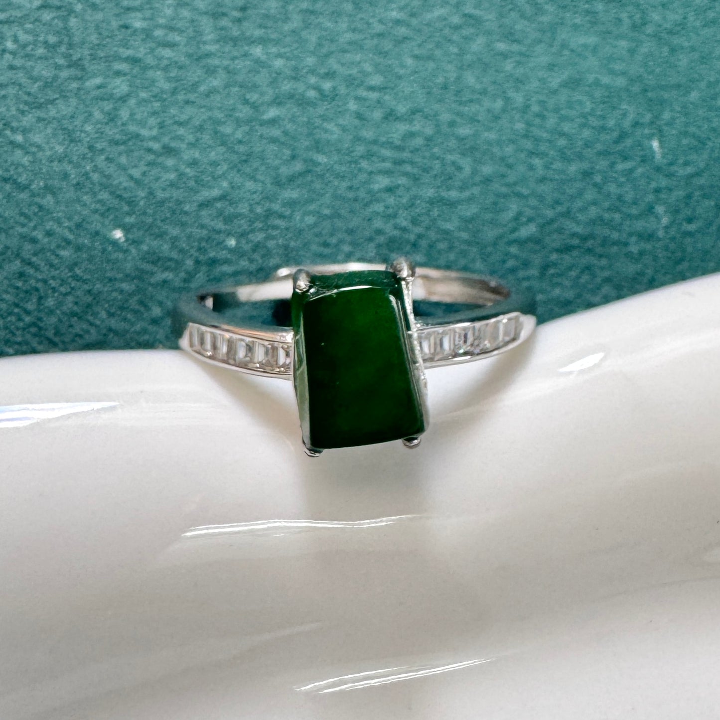 FOR HER | Oblong Jadeite Ring