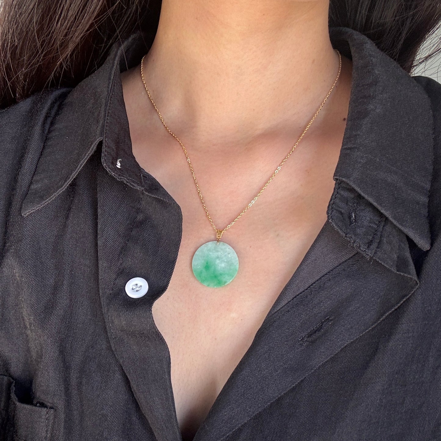 FOR HER | 18k Gold Jadeite Round Pendant