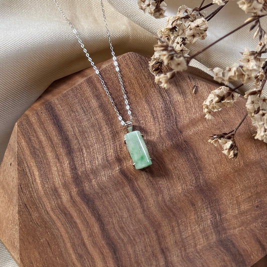 Linea Jadeite Necklace
