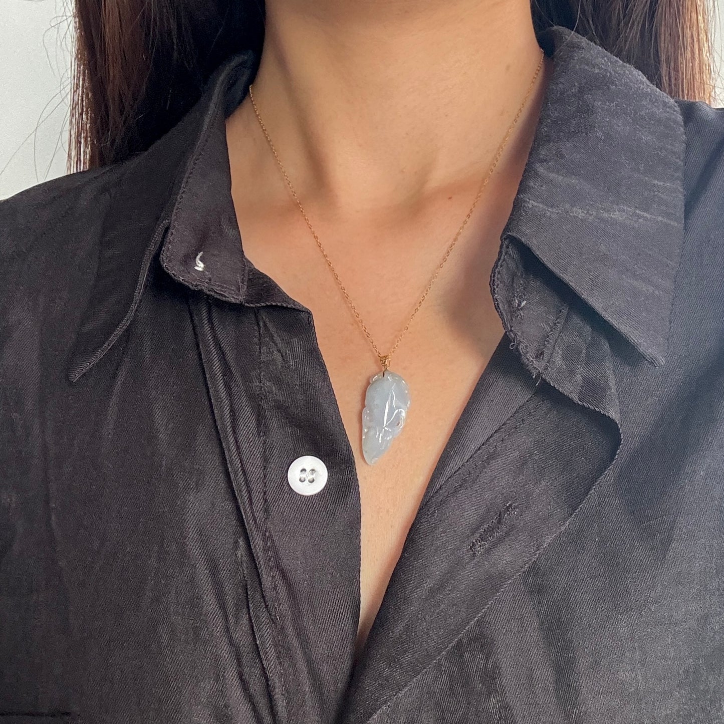 18k Gold Lavender Ginseng Jadeite Pendant