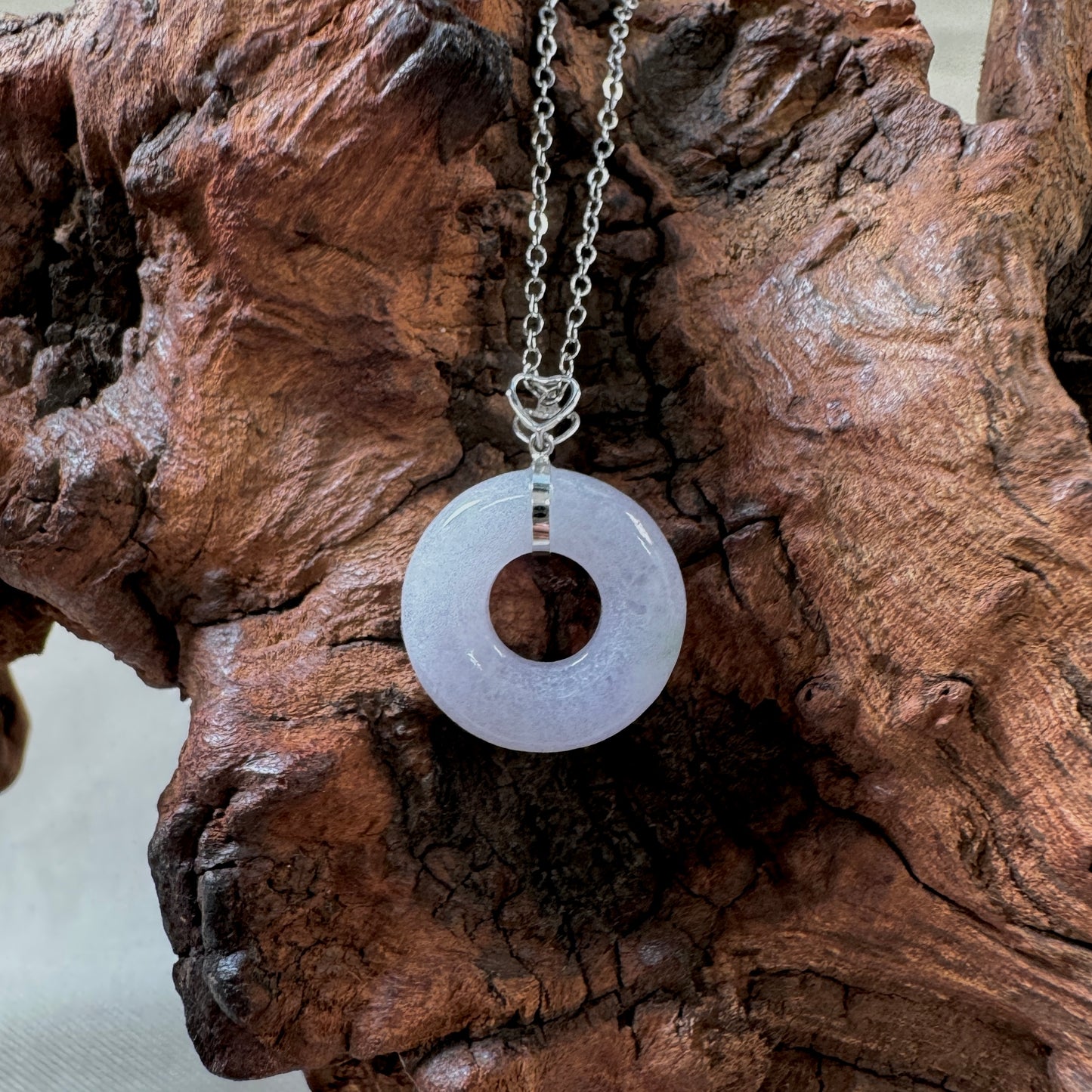 WISTERIA | 18k Gold Lavender Jadeite Doughnut Pendant I