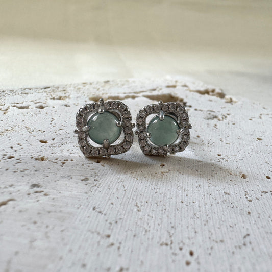 BLEU | Square Halo Jadeite Earstuds