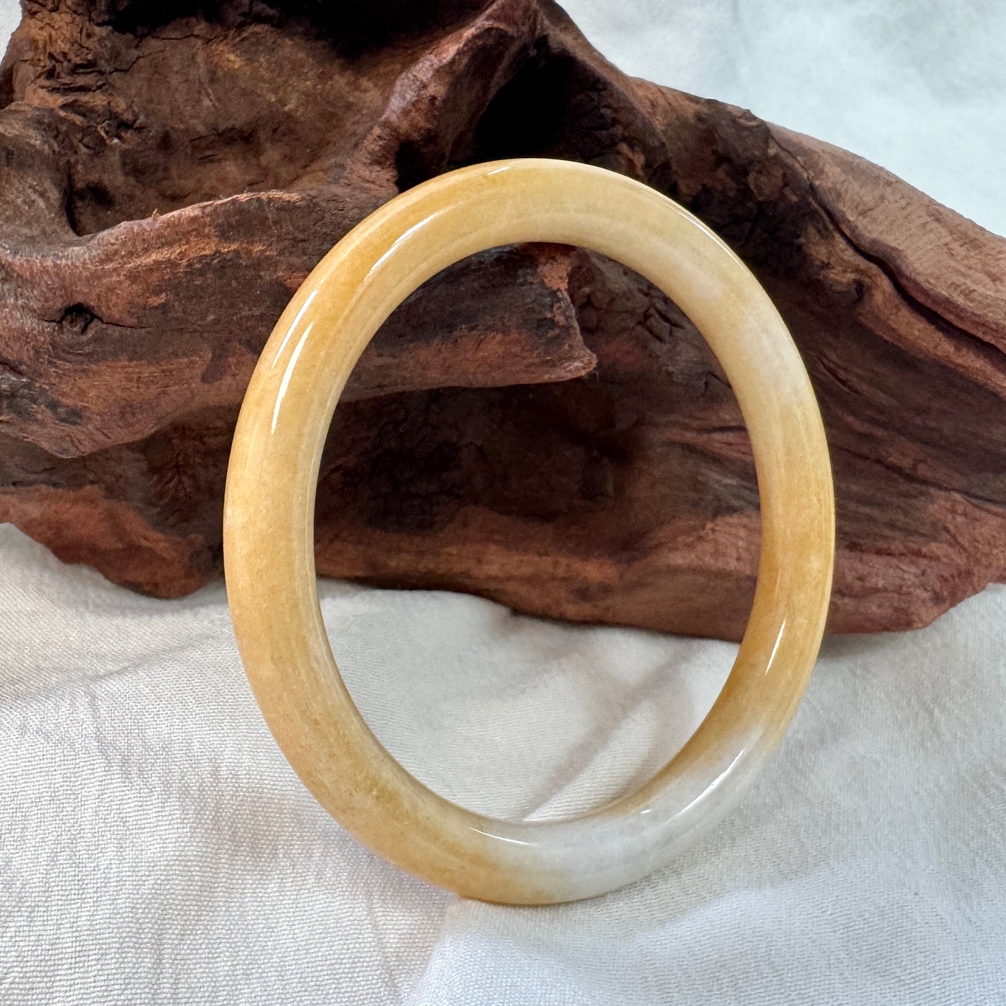 50.8 | Yellow Skinny Jadeite Bangle